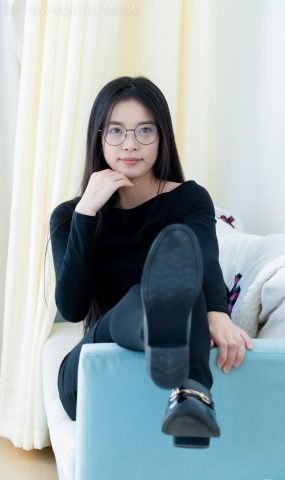 勿恋传媒 NO.2256 茯苓-平底鞋、厚肉丝、厚黑丝、皮筋绑脚和挠脚心剧情[139P]