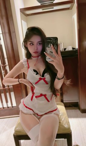 陈佩奇yyyy – 不一样的风格[19P]