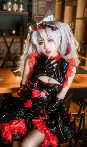 Momoko葵葵  碧蓝航线 阿尔达伯特亲王[15P]