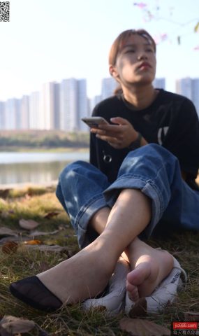 [只糖棉袜]NO.148 叶欣 愿这悠长岁月温柔安好[250P]