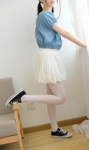 轻兰映画少女写真 Blue and White [116P]