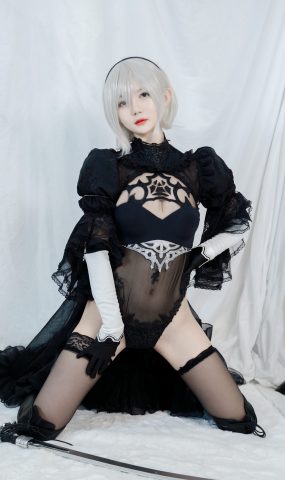 51酱 – 2B黑婚纱[53P]