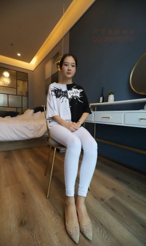 大西瓜爱牙膏-2018 7.8月活动 模特1（一） 服务员船袜 (1)[100P]