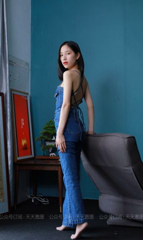 [IESS异思趣向] 耽丝 210704 美子的美背加库里丝 [99P]