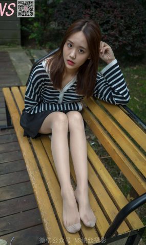 纳丝摄影 NO153 小表妹 丝袜没穿好 清纯无敌