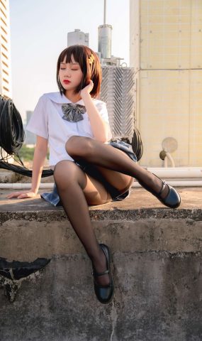 您的蛋蛋 – 天台JK[22P]