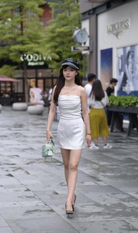 唯美街拍 NO.1172 白裙MM [53P]