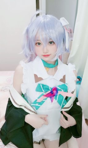 千阳(ちよ)  – 神乐七奈[13P]