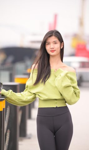 唯美街拍 NO.1109 绿衣女孩 (3) [84P]