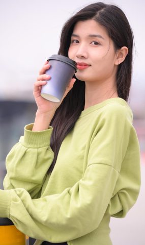 唯美街拍 NO.1109 绿衣女孩 (2) [84P]