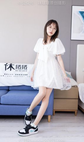 [BoBoSocks袜啵啵]NO.574 稚予-板鞋、白棉袜、薄肉丝[110P]