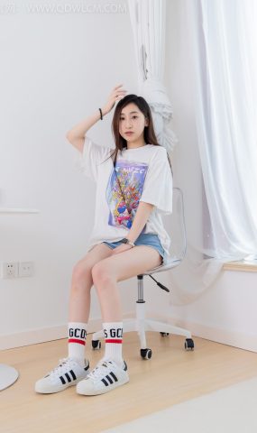 勿恋传媒 NO.1718 柚子-夏夜晚风[150P]