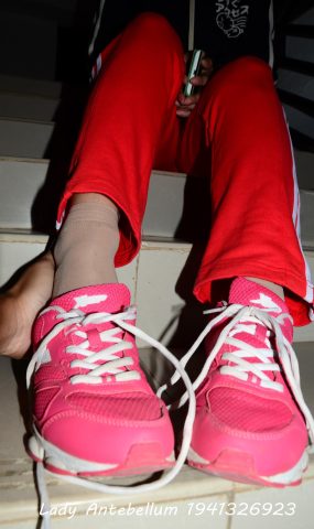 [战前女神] 美腿镁足精品摄影套图 079 [115P]