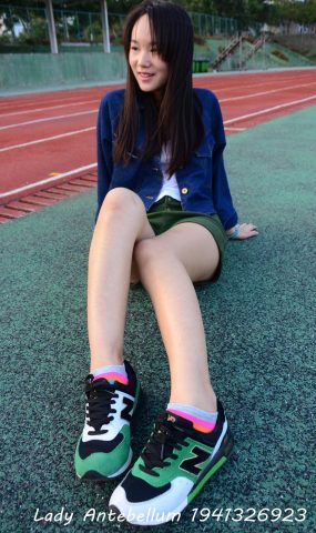 [战前女神] 美腿镁足精品摄影套图 080 [115P]