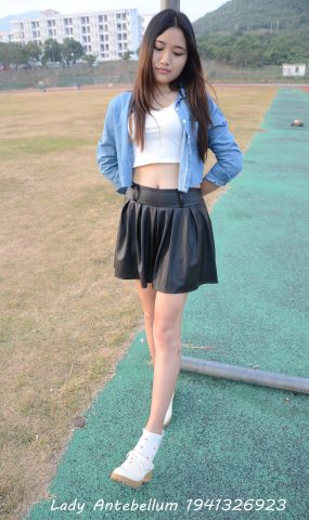 [战前女神] 美腿镁足精品摄影套图 078 [111P]