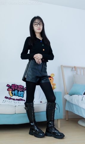 勿恋传媒 NO.1877 嘉木-桃之夭夭[160P]