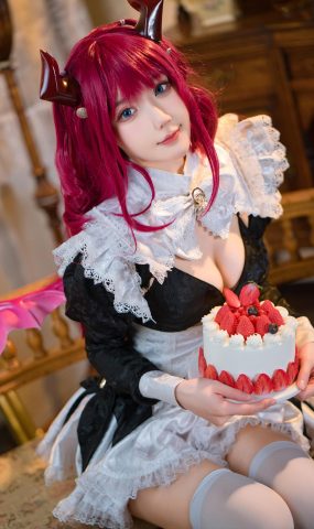 动漫博主阿包也是兔娘  莉莉娅女仆 [11P]