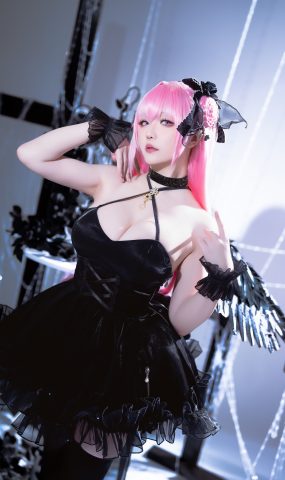 星之迟迟  – NIKKE 桃乐丝[31P]