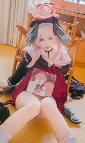 是一只熊仔吗  – 下江小春[65P]