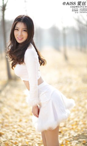 [AISS爱丝]写真 NO.040 白日丝想家[52P]