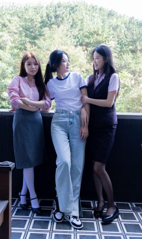 勿恋传媒 NO.2143 菜菜&小敏&闪闪-秋日温情[165P]