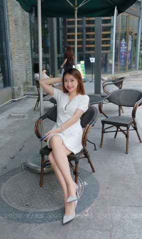 [IESS异思趣向] 耽丝 210527 小婕的肉丝白裙 [79P]