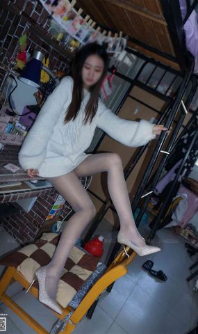 妖精视觉 NO.225 小茶 高跟鞋与猫咪 [28P]