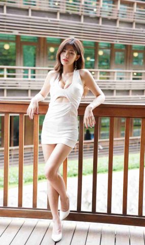 唯美街拍 NO.015 凉亭约吗