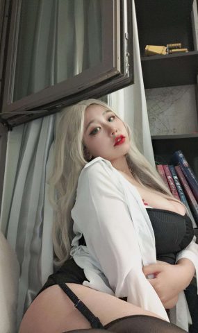 穆零Mu0 – 自拍(白衬衫)