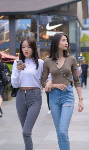 唯美街拍 NO.484 面容精致的漂亮姑娘（二） [40P]