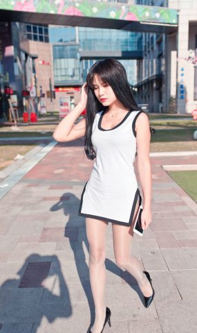 唯美街拍 NO.670 白裙女孩 1 [100P]