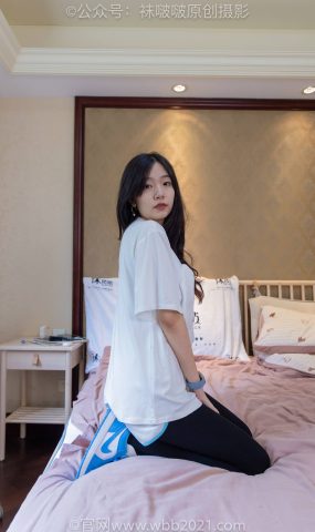 [BoBoSocks袜啵啵]NO.516 小甜豆-板鞋、厚黑色踩脚裤袜、白棉袜[107P]