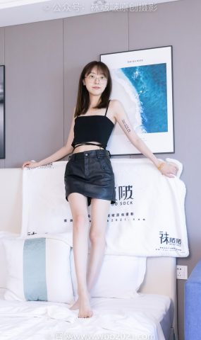 [BoBoSocks袜啵啵]NO.412 稚予-透明高跟鞋、黑丝、裸足、裸足[150P]