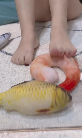 地瓜小盆友 – 果足海鲜[20P]