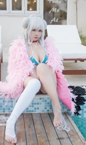 麻花麻花酱  – 可畏泳装[14P]