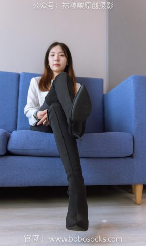 [BoBoSocks袜啵啵]NO.158 小甜豆-高跟长靴、白棉袜、裸足[136P]