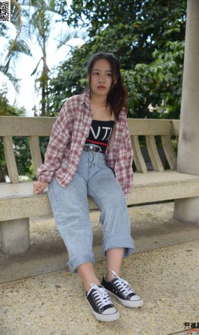 只糖棉袜 NO.441 薛睛 – 夏日人间 [57P]