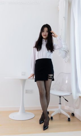 勿恋传媒 NO.1684 青柠-遥远的清净[163P]