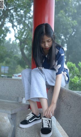 只糖棉袜 NO.471 张幸 – 脸颊红红 [76P]