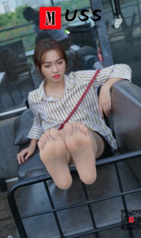 [MussGirl]慕丝女郎 No.027 另类穿搭新风向吹起躁动的荷尔蒙