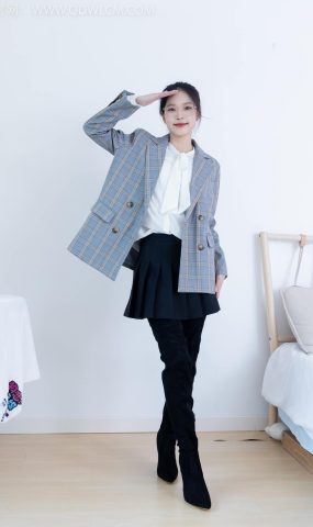 勿恋传媒 NO.2349 茯苓-高跟长靴、高跟凉鞋、厚肉丝、薄黑丝[136P]