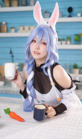 Ely_eee(ElyEE子) – Usada Pekora Mama[18P]