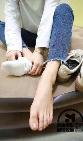 [誉铭传媒]袜足摄影 2021年 NO.004[93P]