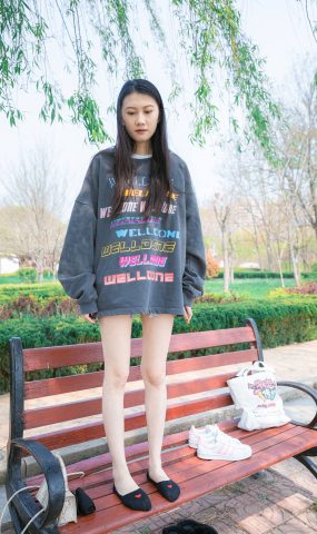 勿恋传媒 NO.741 兔兔-风寻[153P]