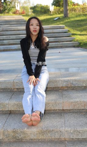 Pary摄影 NO.085 与小芸到公园游玩拍脚丫[98P]