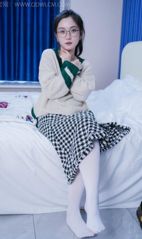 勿恋传媒 NO.2020 川川-快乐简单[150P]