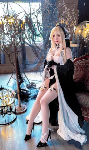 半半子 – 修道女[51P]