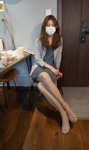 ISS系列 NO.042 – 诗薇 真空西装[77P]