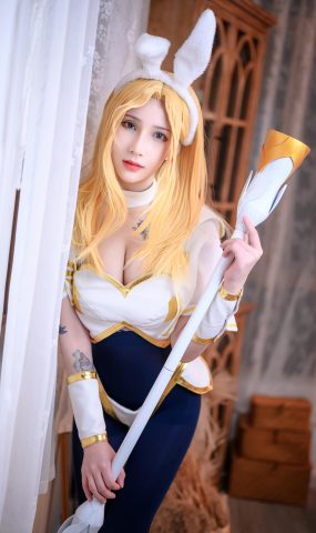 vams子 – 光辉兔女郎[38P]