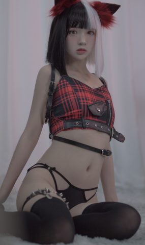 疯猫ss – 黑白魔女库伊拉 [40P]